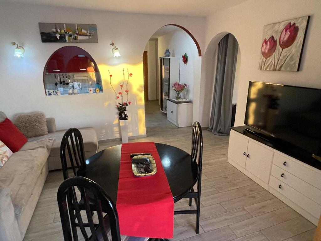 108 Parque Cristina, Ocean View, Heated Pool, Free Wi Fi - 4