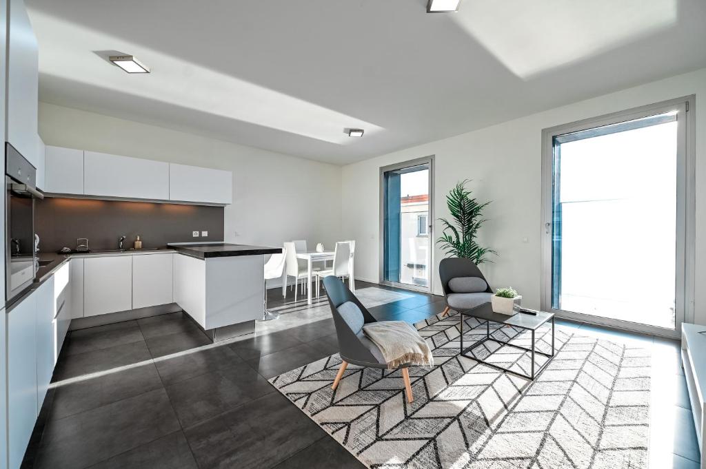 Lake View Suite Melide, Melide