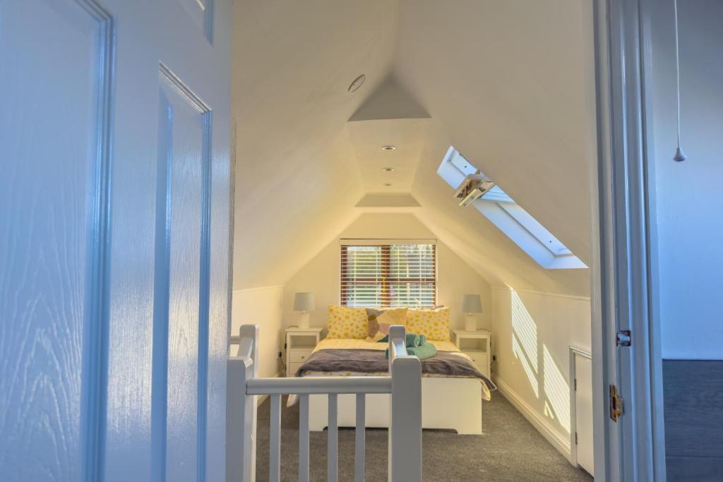 Snug Country Cottage, Worle photo 2