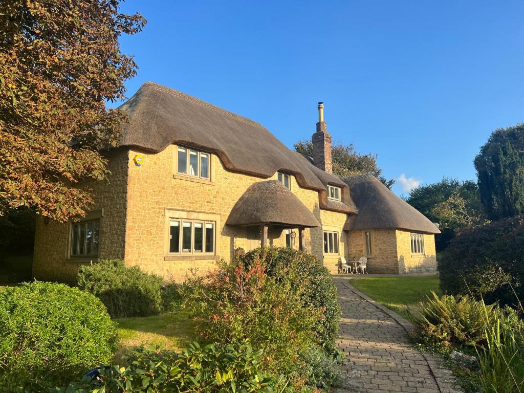 Orchard House, Winfrith Newburgh