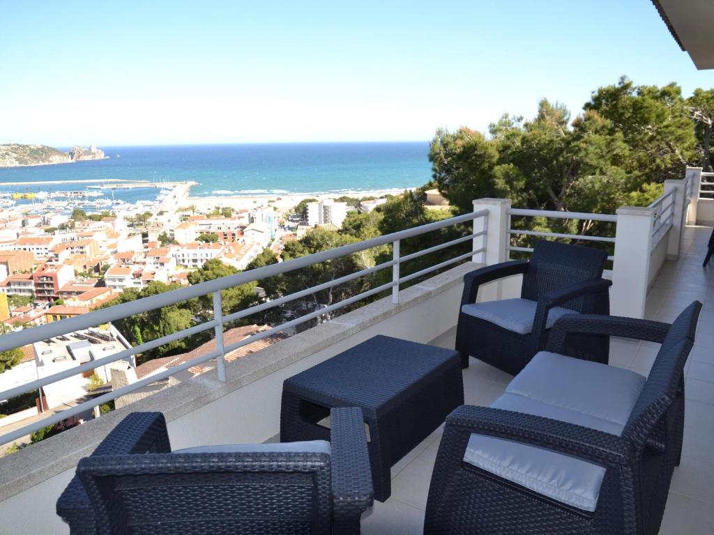 Amplio Apartamento 4 Dormitorios con Vista al Mar - ES-323-59 - 4