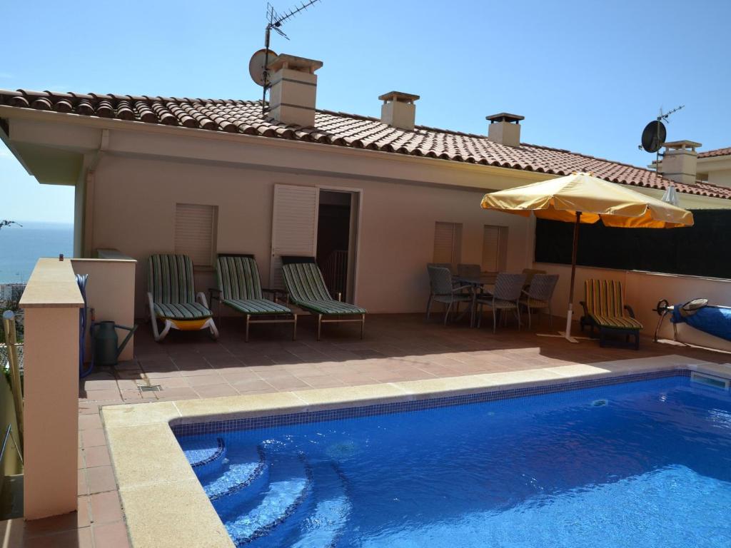 Casa de lujo con piscina privada en L'Estartit, España - ES-323-70 - 2