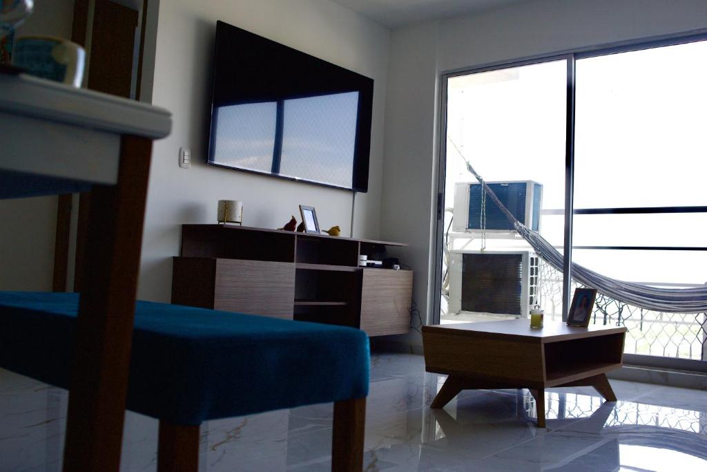 Great location close to airport - 2