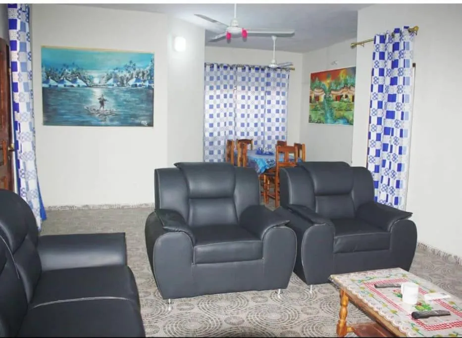 Maison d'hôte avec paillote, hotel in Kpalimé