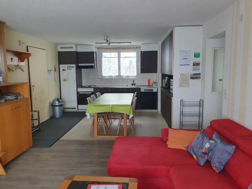 Elfe - Apartments Three-bedroom Apartment for 6 guests with patio, Emmetten