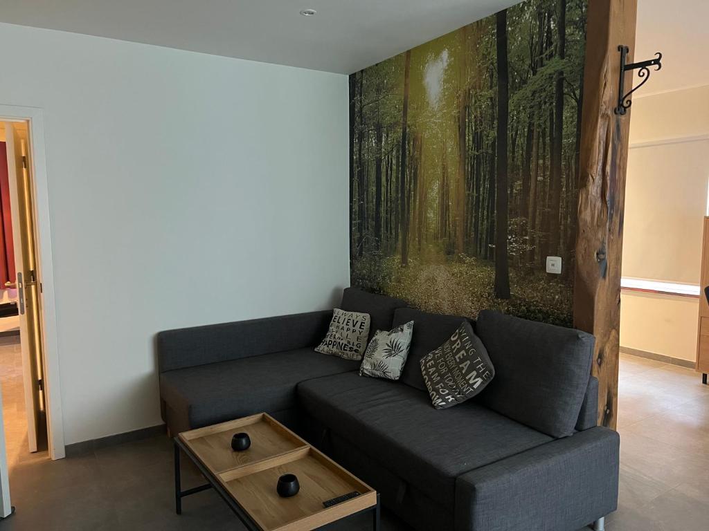 Les écureuils, Éghezée