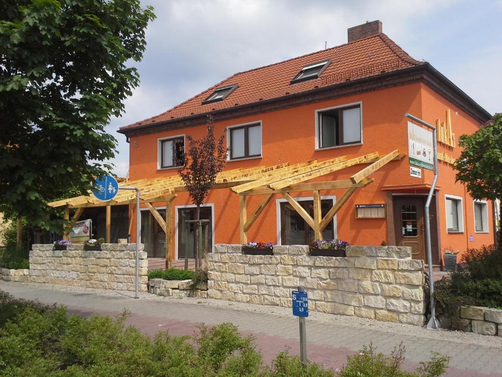 lukas schwarzheide lukas schwarzheide