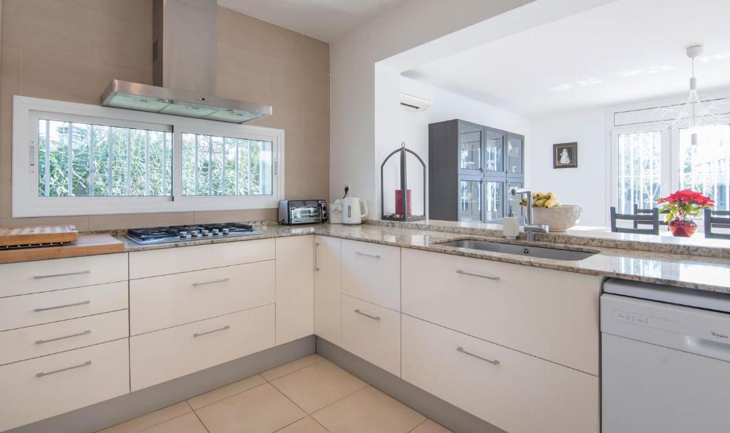 Alquiler Villa en la Playa de Cambrils para 10 personas con AC, parking y WIFI - 5