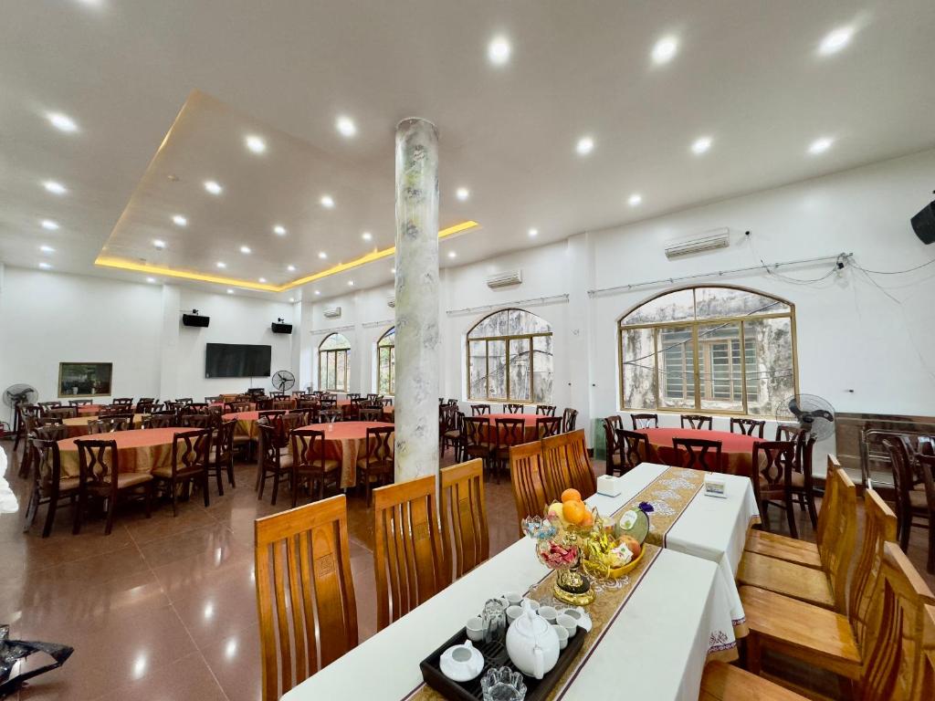 Cat Ba Plaza Hotel