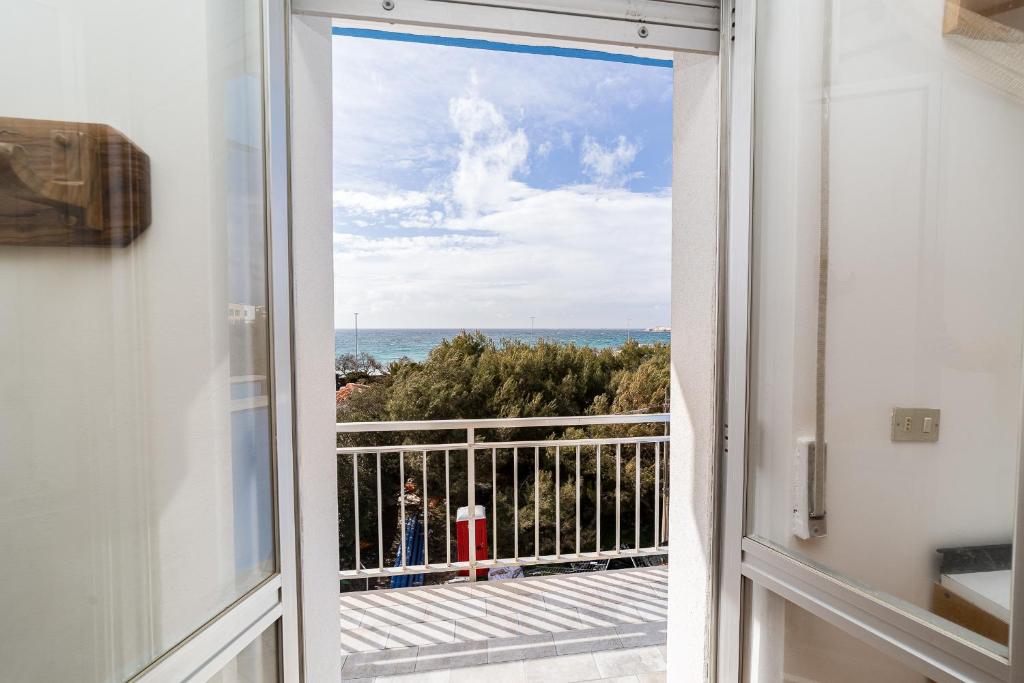 The Sunset - balcony with sea view - Baia Verde - Lido - by Click Salento - 3