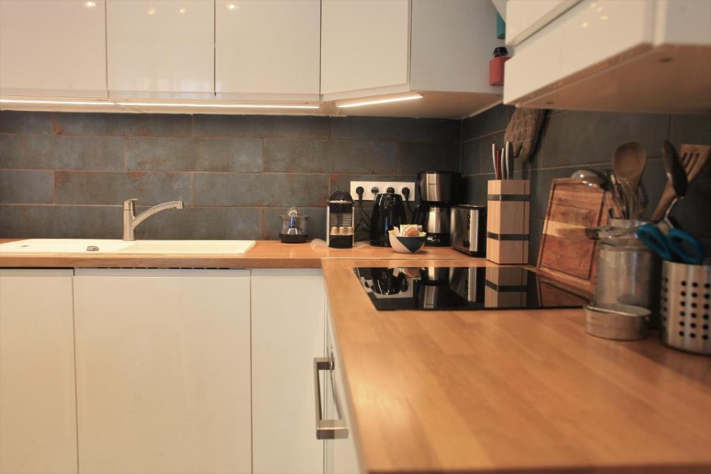 Hotegam agency, 70 rue Thiers Championnet, close SNCF, new & design, 2 bedrooms, 1 office - 3