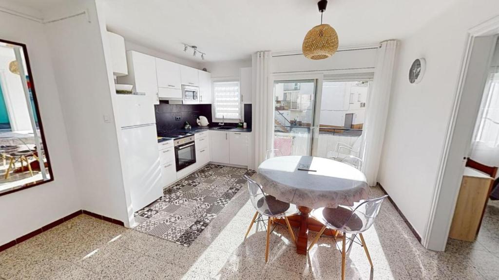 Tramontana 1-2, Roses