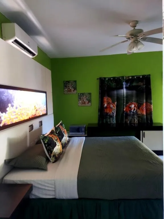 Cas Bed and Breakfast, Hotel in Corral Spring