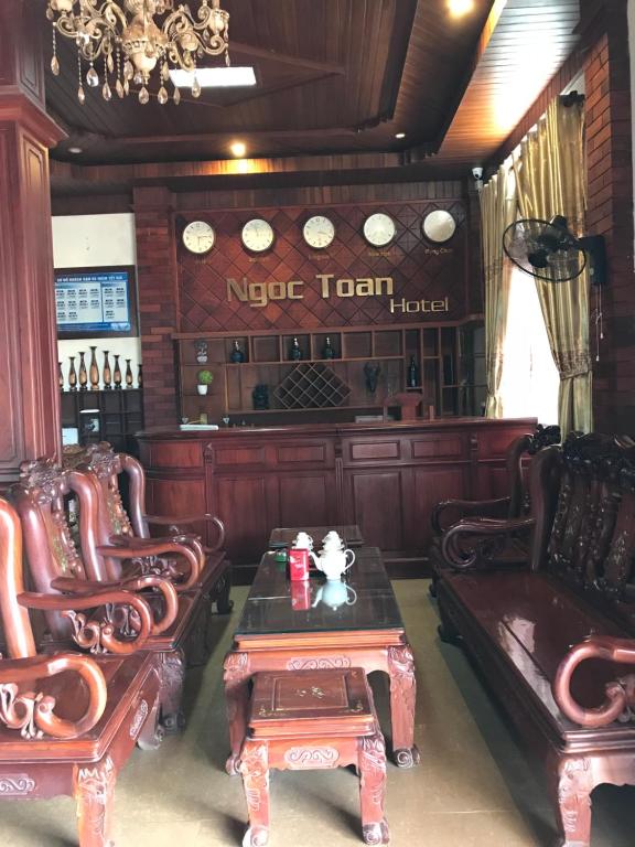 Ngoc Toan Hotel