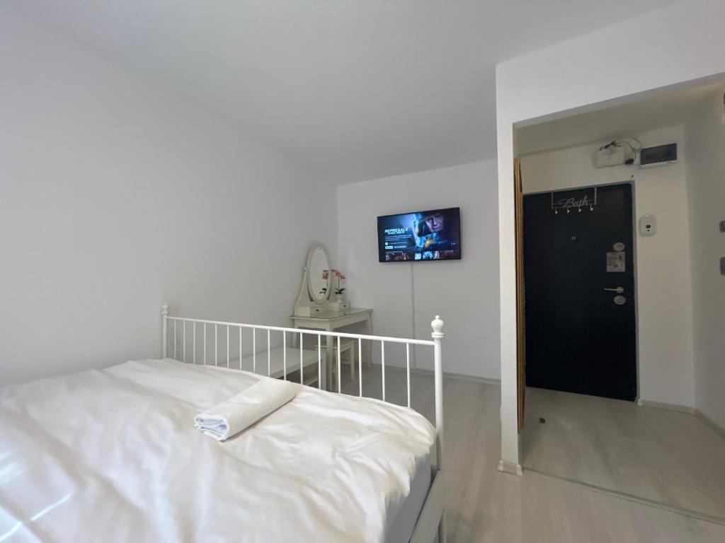 Piata Sudului Host, Bukurešť