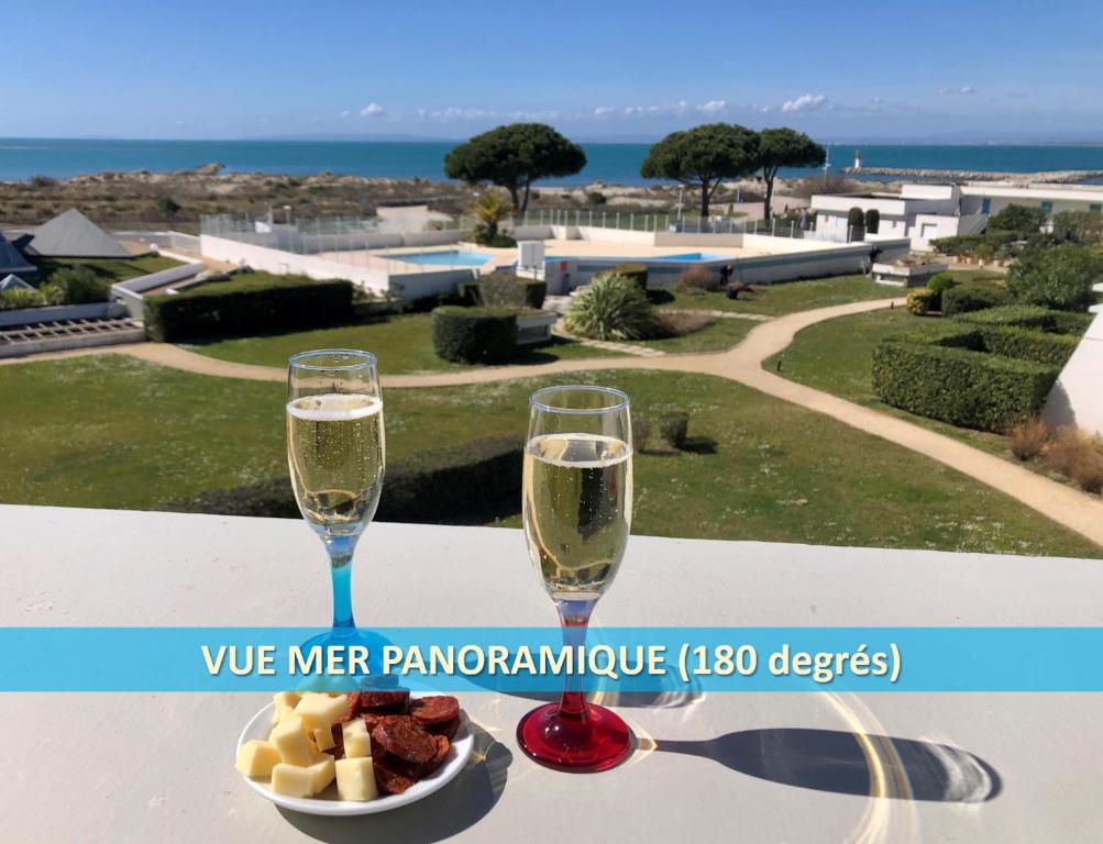 CAMARG'Beach Vue mer-Piscines-Plages-Tennis-Parking-4PERS - 2