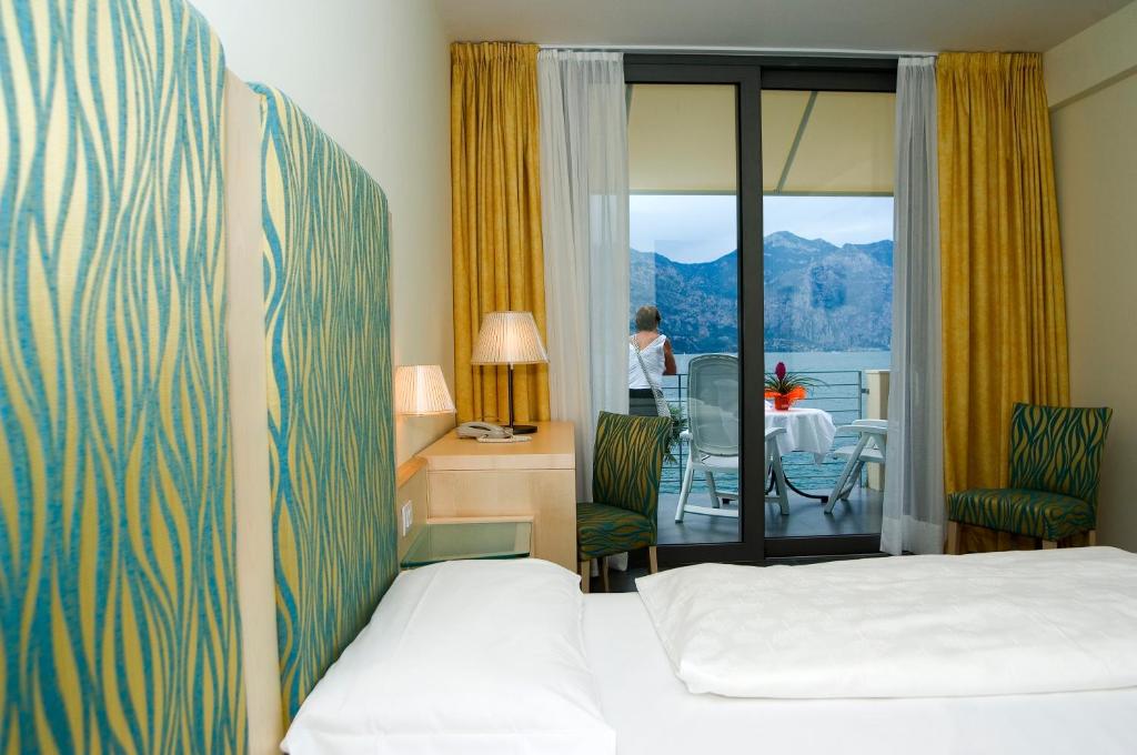 Beach Hotel Du Lac Malcesine — Hotel rooms in Malcesine, Veneto