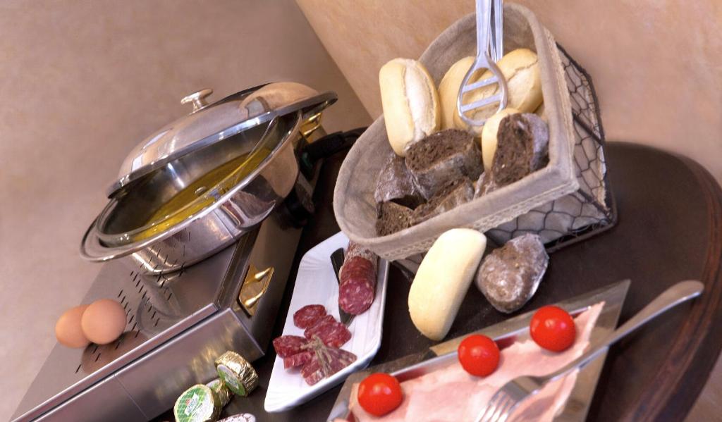 อาหารและเครื่องดื่ม