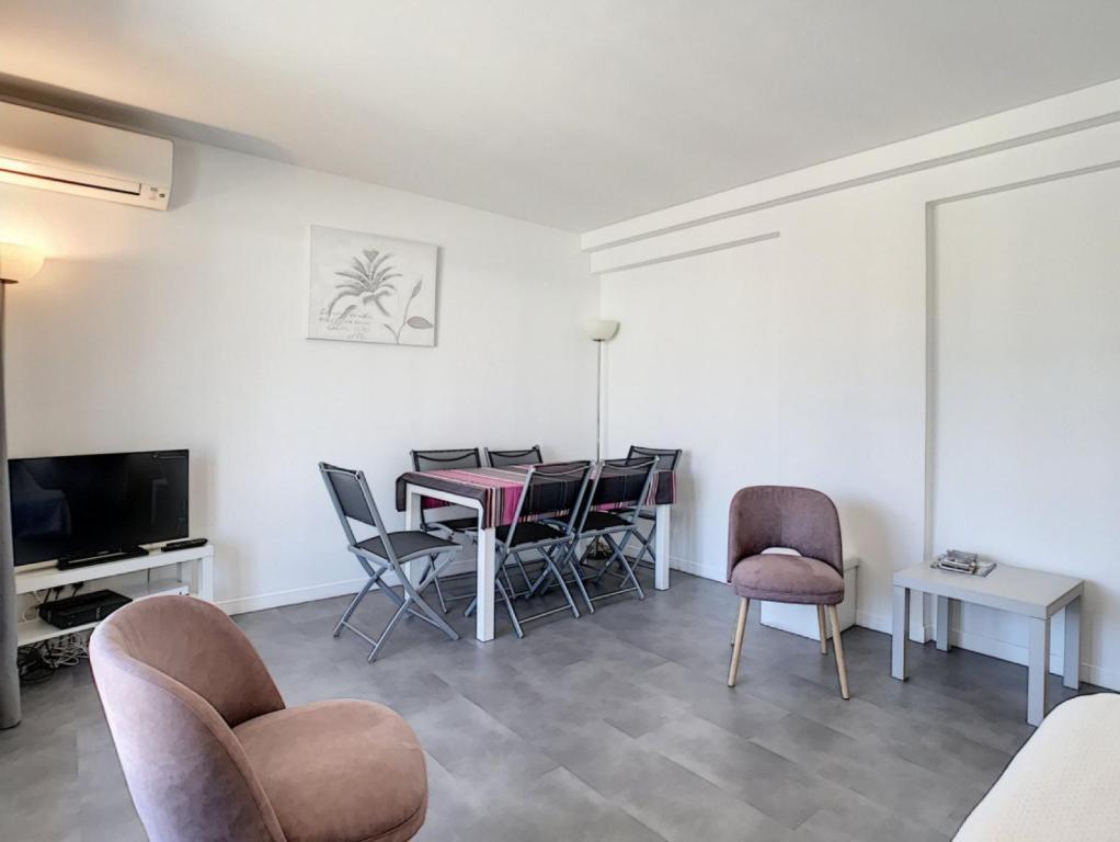 Berlioz Garden - Jardin,Free Parking,AC,Wifi - 5