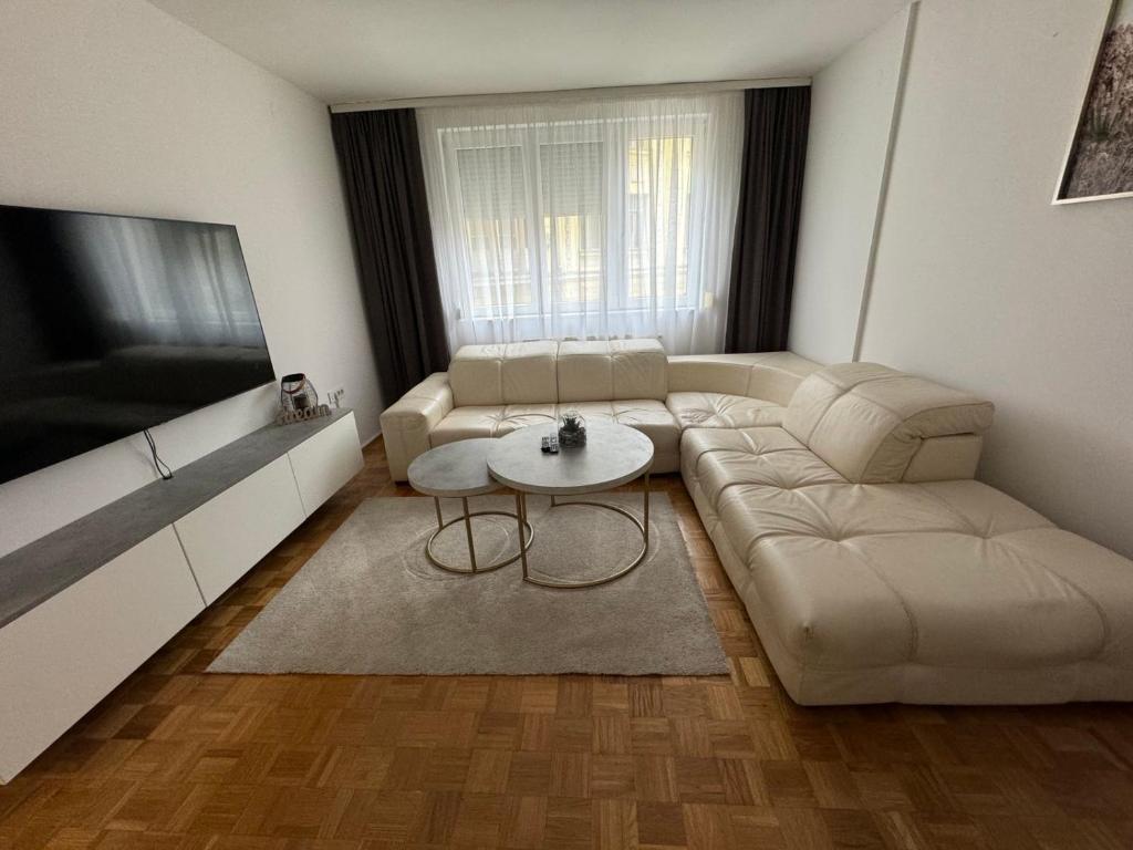 Estrada Apartment - 2