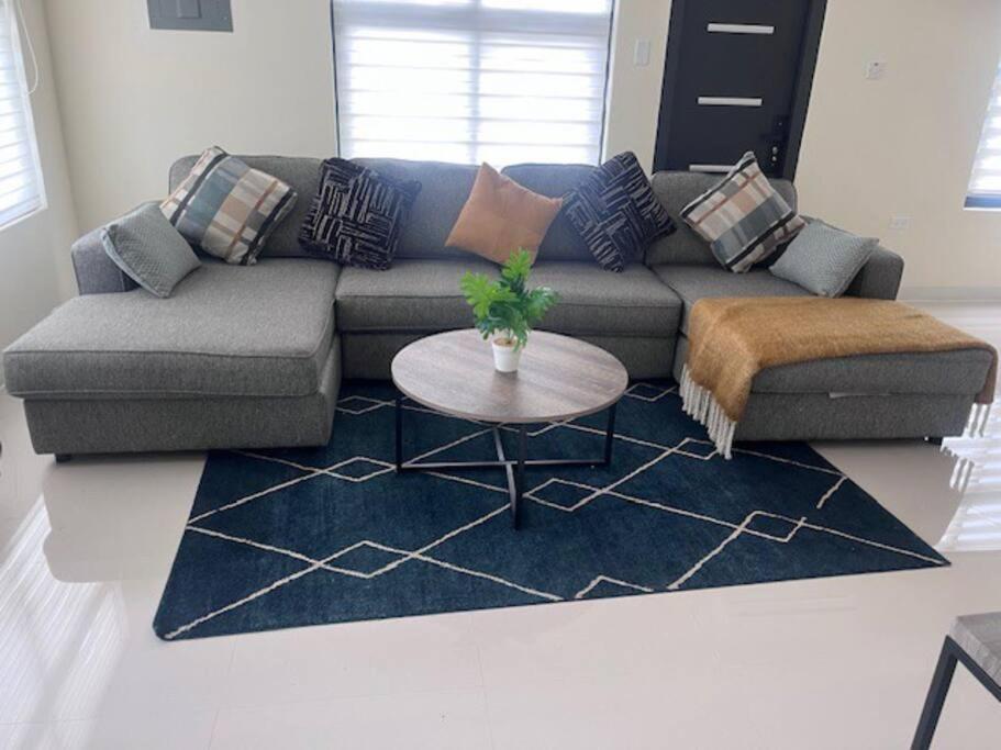 The Lion House Jamaica Breadnut Hill n/n, Ocho Rios