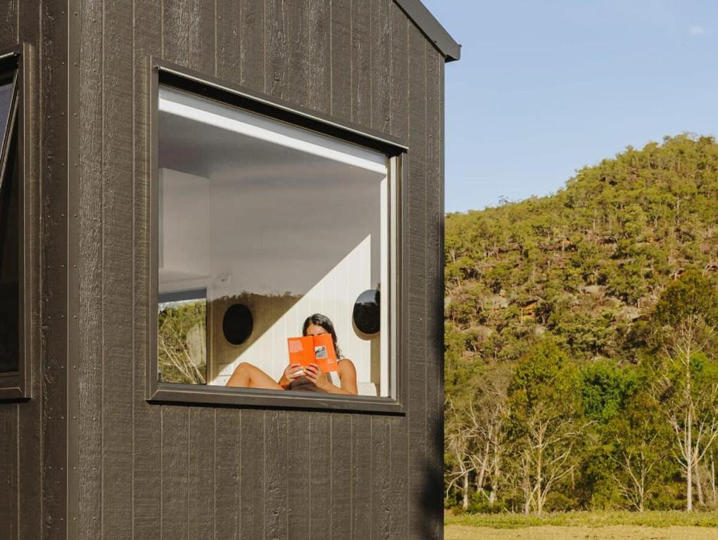 Tiny Thomas, Upper Colo