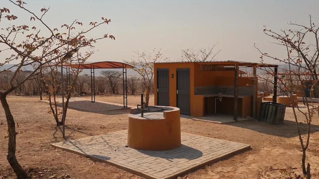 Opuwo Country Lodge Campsite, hotel in Opuwo