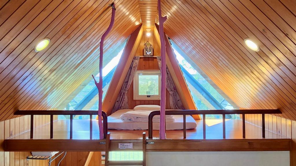 風箏小木屋 (Kite Farm)