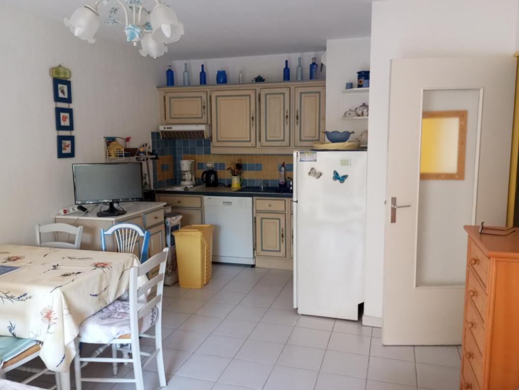 location T2 Cavalaire sur mer avec piscine - 4