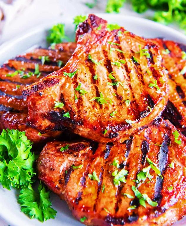 อาหารและเครื่องดื่ม