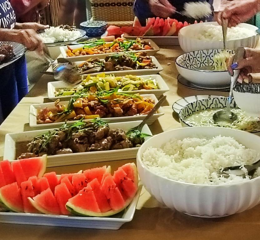 อาหารและเครื่องดื่ม