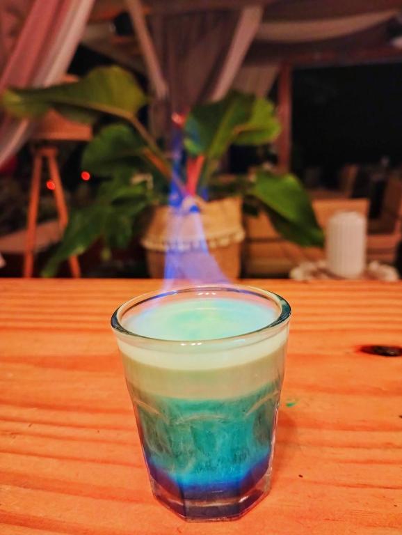 อาหารและเครื่องดื่ม