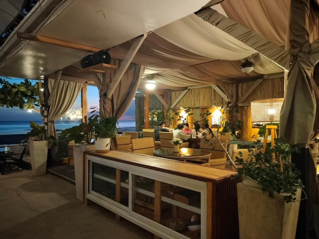 อาหารและเครื่องดื่ม