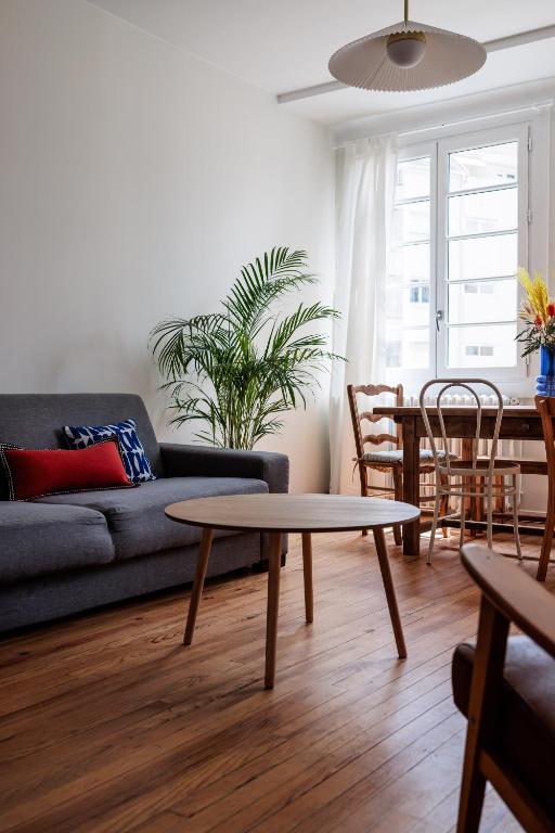 4 pers - 2 chambres - Parking gratuit proche - 3