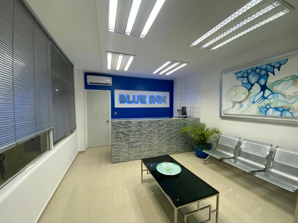 Blue Inn Hotel & Suites - 3