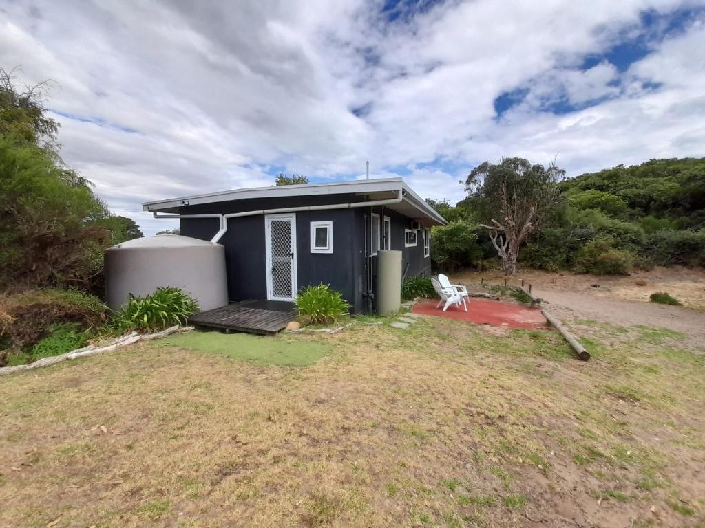 Surf Charm, Venus Bay