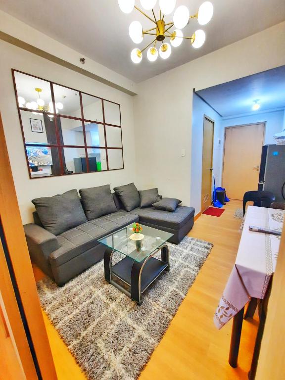 SD Staycations, Manila