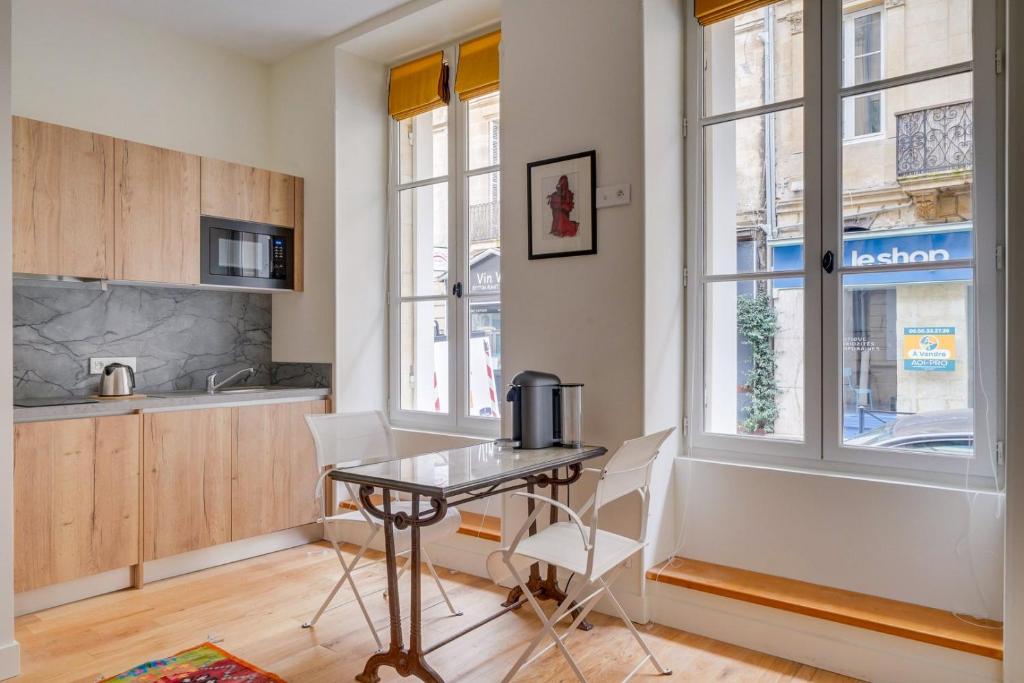 Elegant apartment Bordeaux center - 4