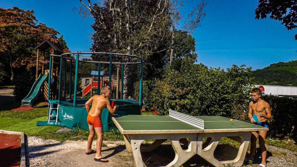 CAMPING PLEIN SOLEIL - 2
