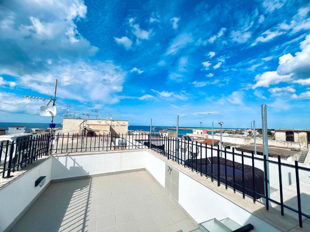 Casa Carlotta Apartments - 3