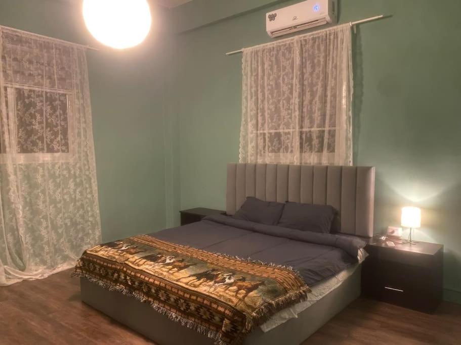 3bedrooms apt near paris square, Amman