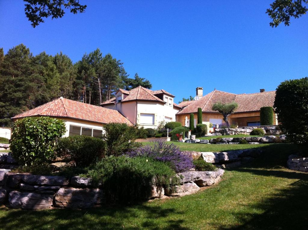 Les Hauts de Fondanger — Hotel in Larche