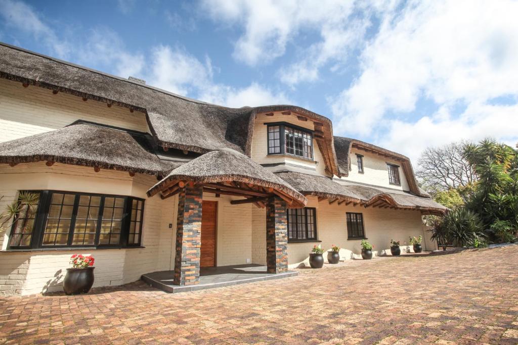 Winelands Villa Guesthouse and Cottages エントランス