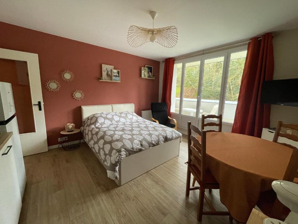 Studio meublé 26m² refait à neuf, Bagnoles-de-l'Orne