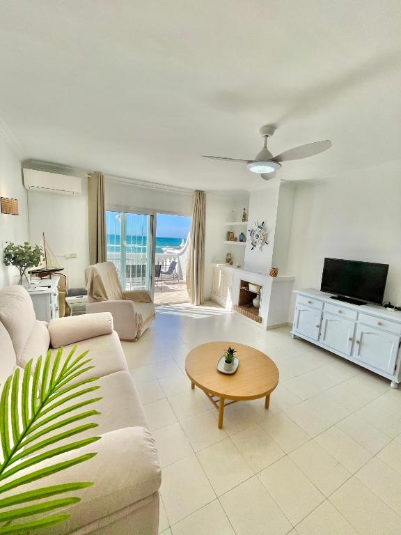 Apartamento frontal al Mar - Torrox Costa - 4