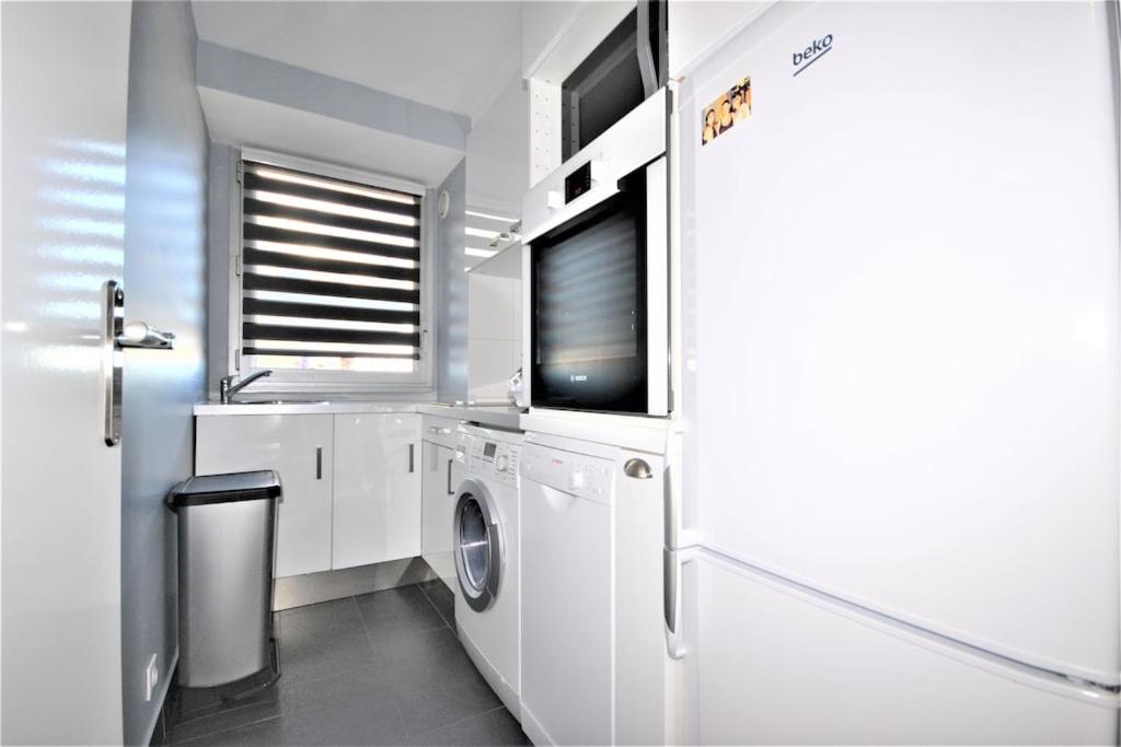 BEL APPARTEMENT CALME ET TRES LUMINEUX - 4