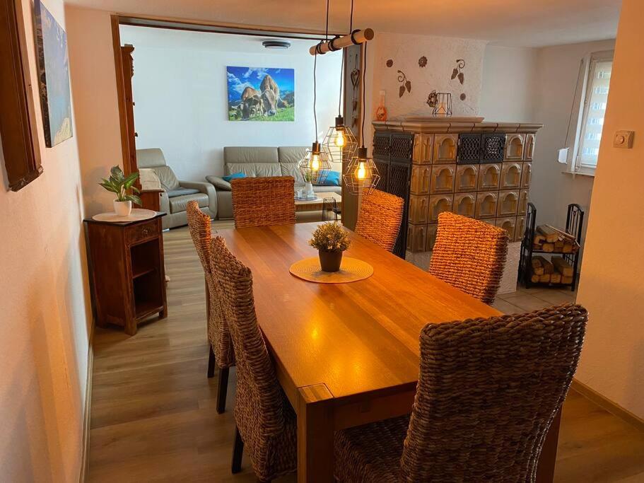 Gemütliches, uriges Gästehaus in guter Lage, Wölfersheim