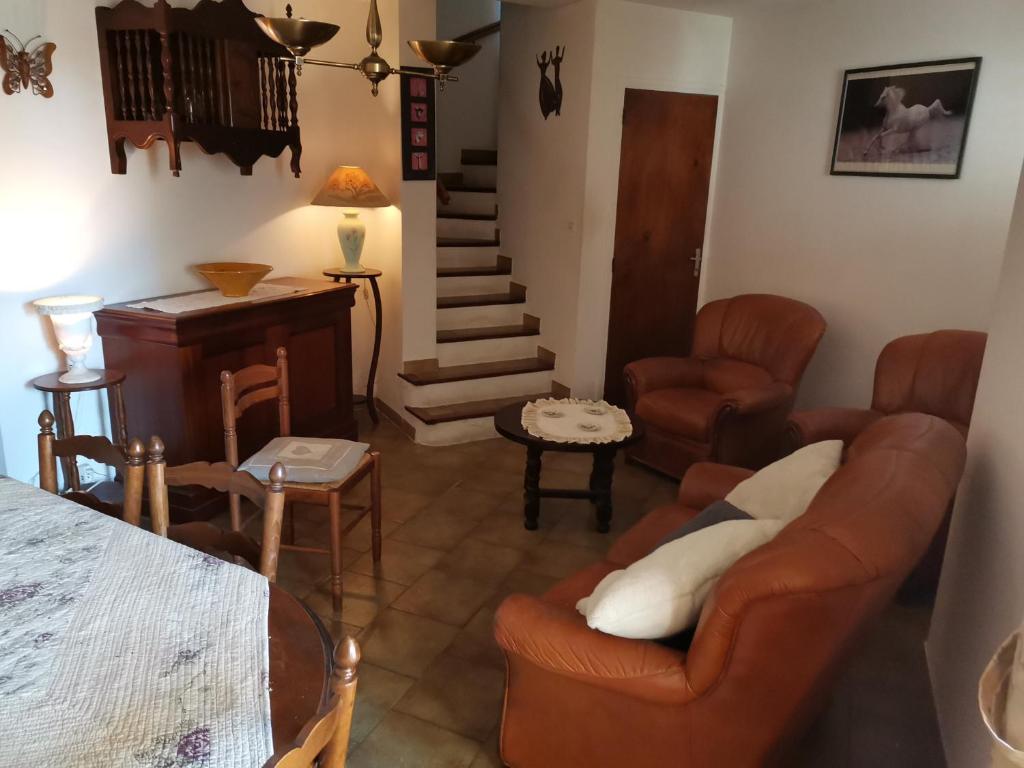 La Maison du Vent du Soleil - située au cœur de la Camargue - 4