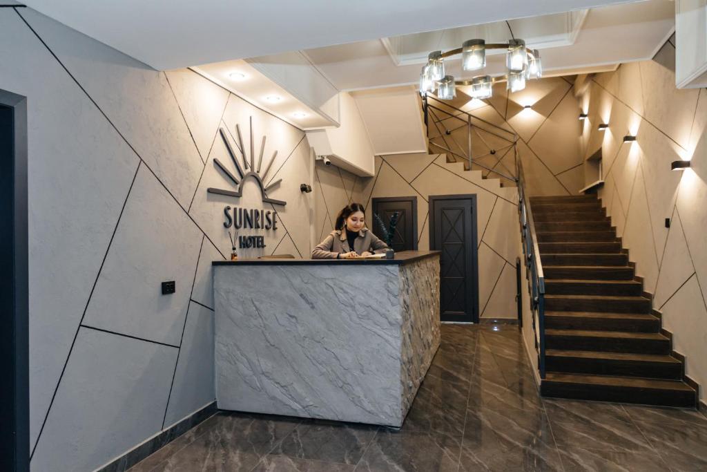 Sunrise Hotel