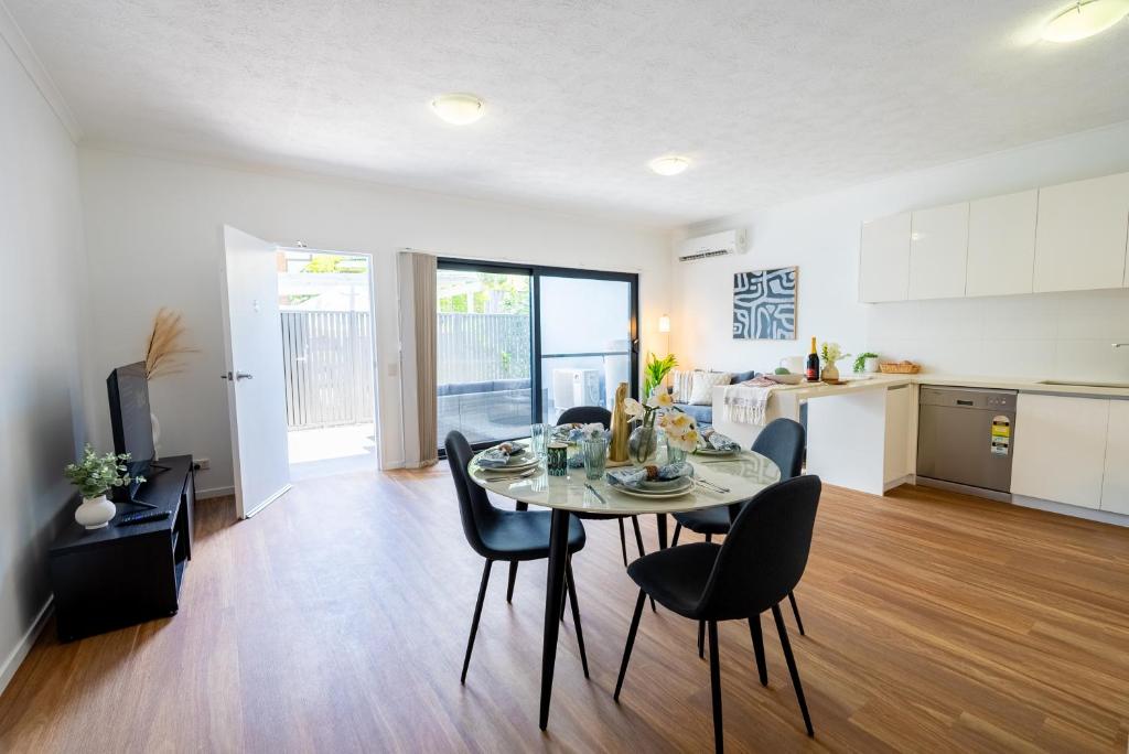 Balmoral Apartment - Airy & Light-filled City Edge Comfort Stay, Brisbane